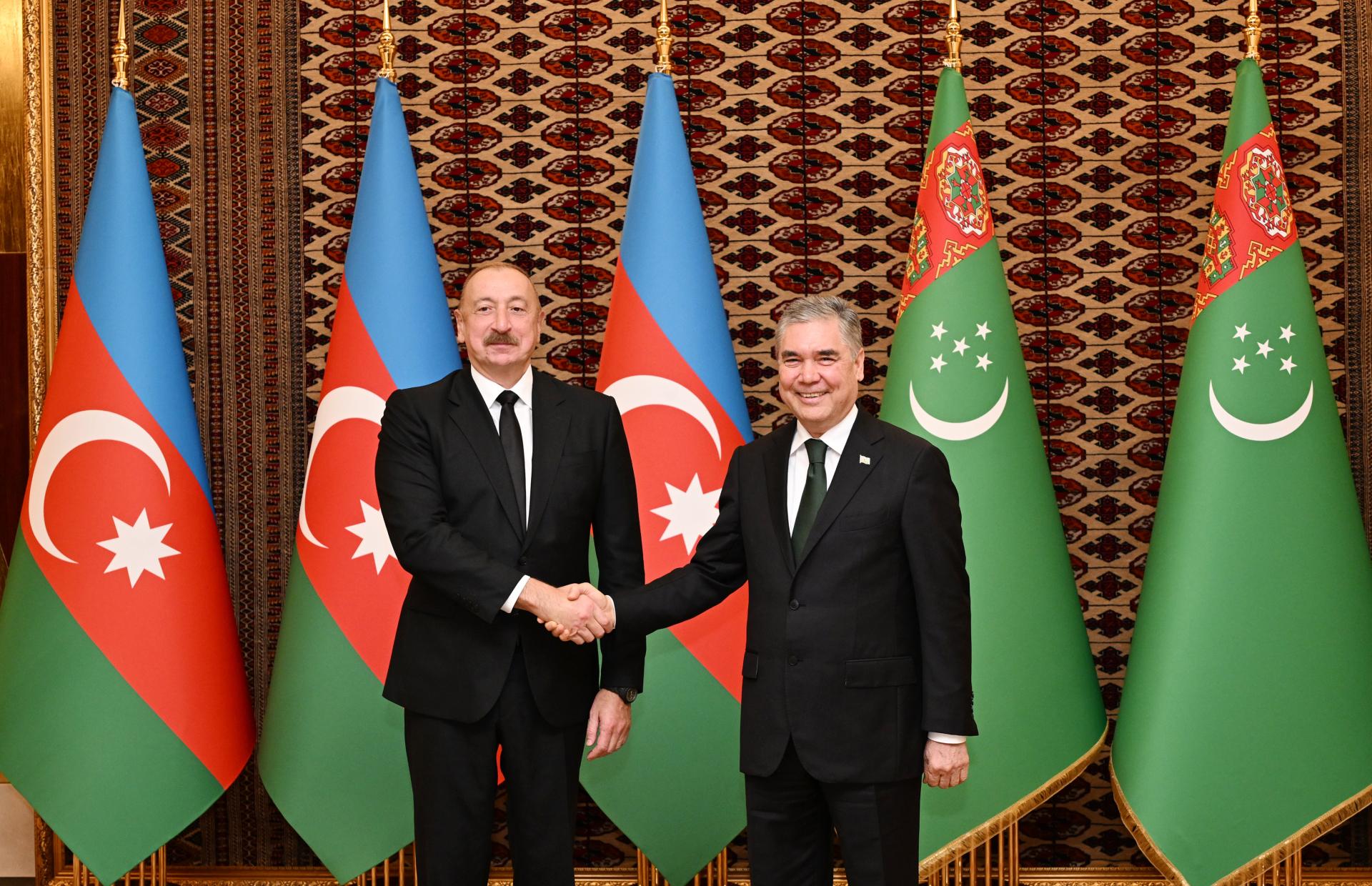 İlham Əliyevin Qurbanqulu Berdiməhəmmədovla təkbətək görüşü olub