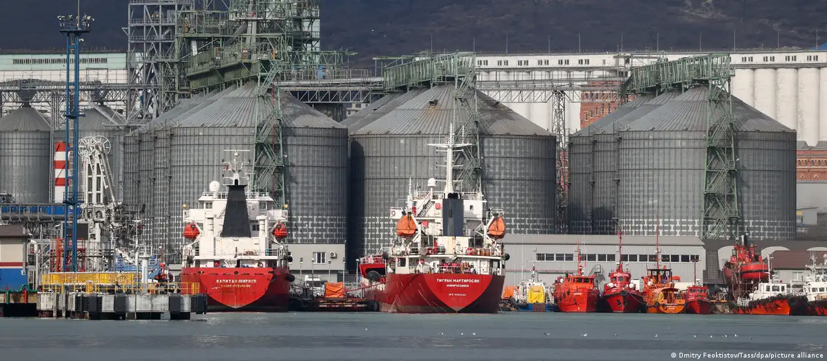 Ukrayna Rusiyanın neft terminalına zərbə endirib