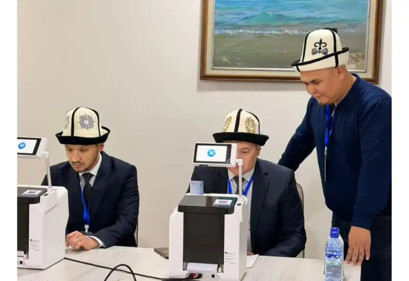 Qırğızıstanda parlament seçkilərində seçici fəallığı açıqlanıb
