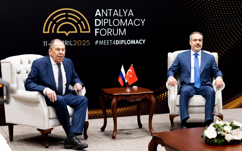 Rusiya və Türkiyə XİN başçıları Antalya Diplomatiya Forumu çərçivəsində görüş keçirirlər