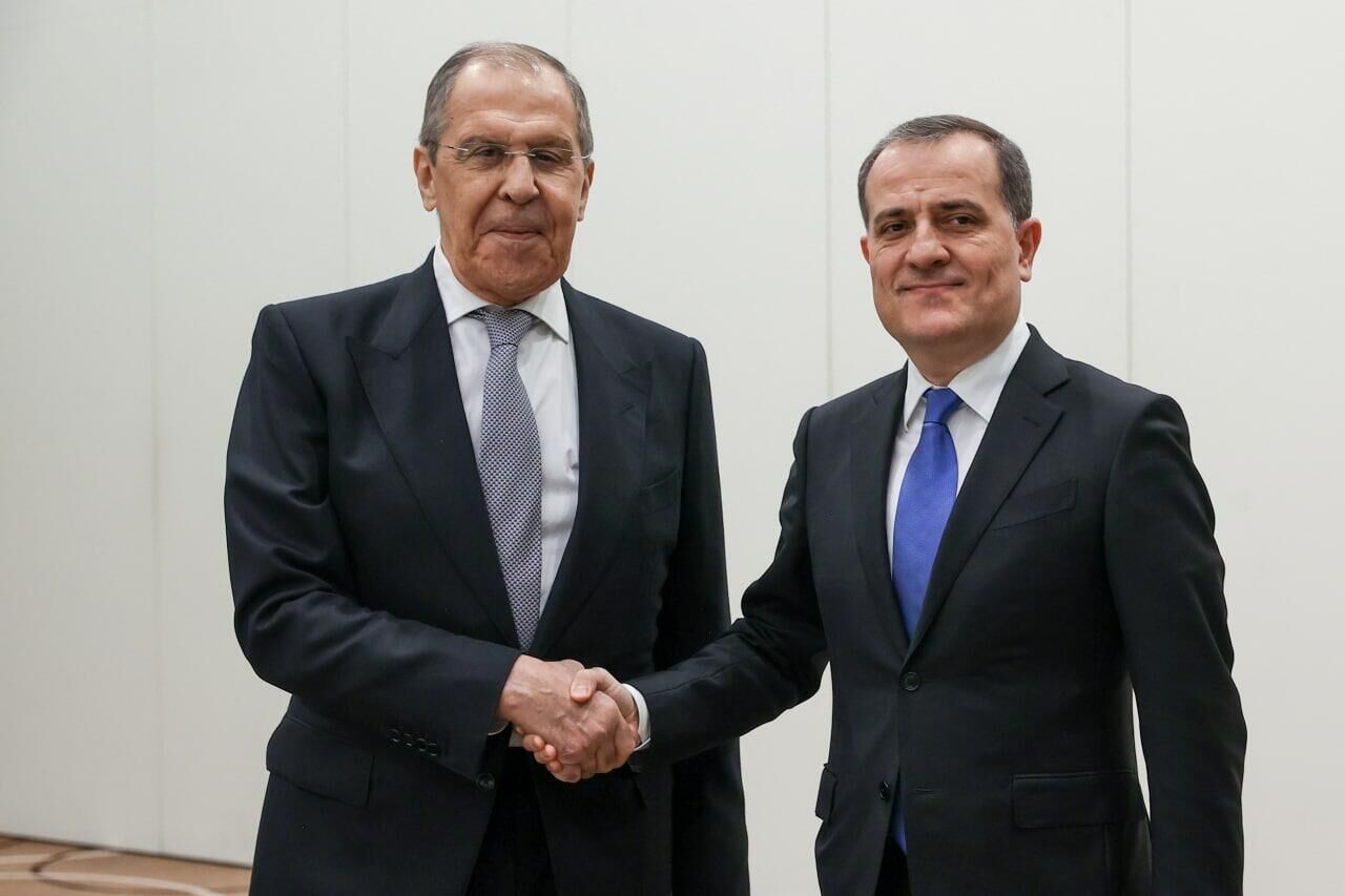 Rusiya, Azərbaycan və Ermənistan arasında sülh sazişinin imzalanmasına dəstək verməyə hazırdır - Lavrov