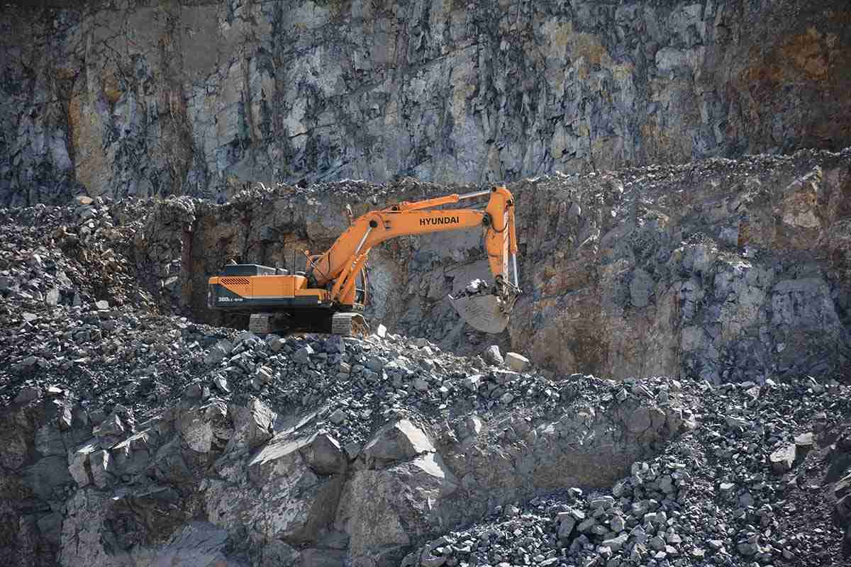 "Anglo Asian Mining" bu ilin birinci yarısında Azərbaycanda qızıl, mis və gümüş istehsalını artırıb