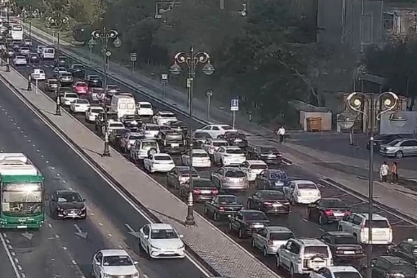 Bakının bir sıra yollarında tıxac müşahidə olunur