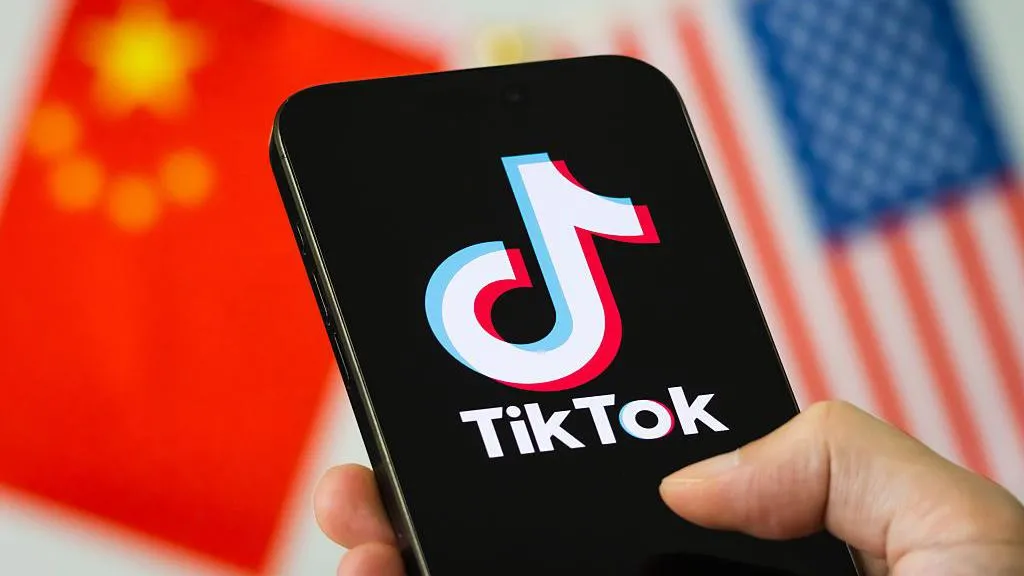"TikTok" ABŞ biznesinin nəzarətinə keçir