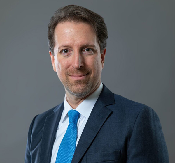 FINCA Azərbaycanın icraçı direktoru 12 illik CEO fəaliyyətini başa çatdırır