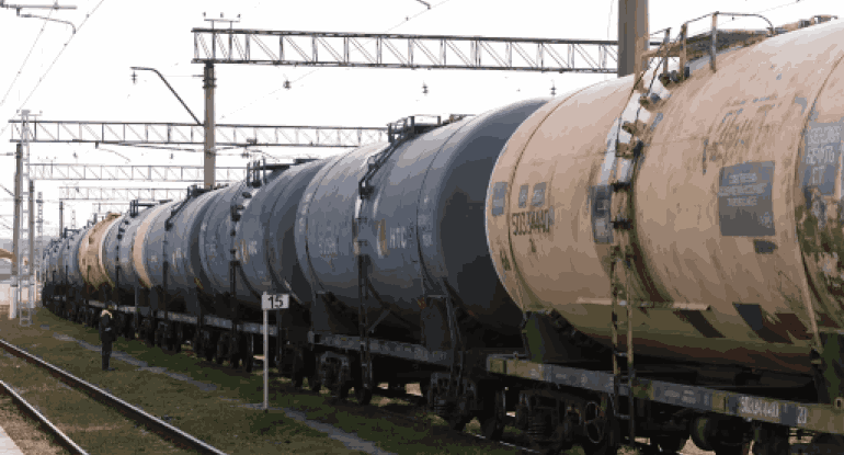 Azərbaycandan Ermənistana dizel yanacağı və gübrə daşıyan qatar yola düşüb
