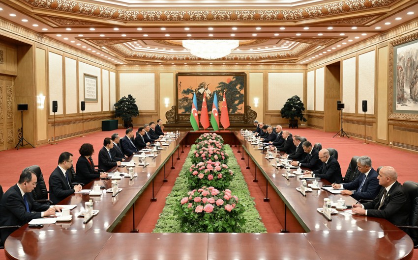 Prezident İlham Əliyevin Çinin Sədri Si Cinpin ilə geniş tərkibdə görüşü olub