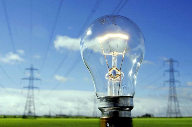 Azərbaycan Gürcüstana elektrik enerjisi ixracından gəlirlərini artırıb