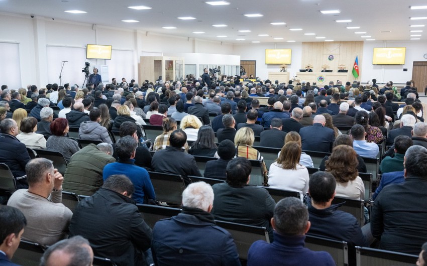 Hərbi cinayətlər törətməkdə təqsirləndirilən erməniəsilli şəxslərin məhkəməsi davam etdirilir