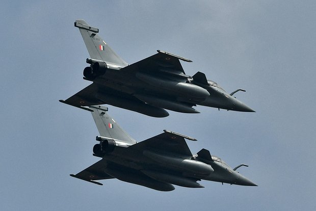 Pakistan Hindistanın 2 döyüş təyyarəsini vurub