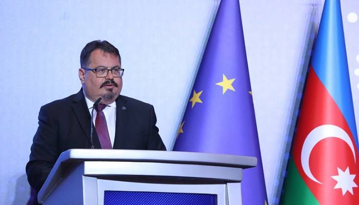 Peter Mixalko Azərbaycandakı diplomatik missiyasını başa vurur