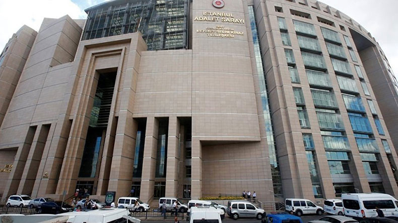 İstanbul Prokurorluğu 12 şirkətin hesablarına həbs qoyub