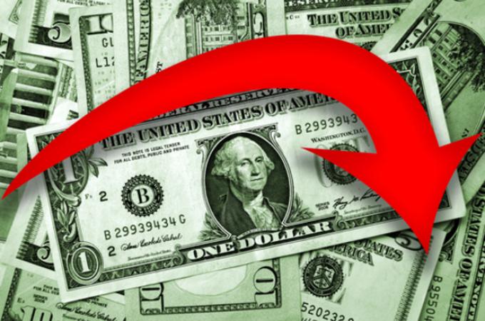 Dollar digər dünya valyutaları qarşısında ucuzlaşıb