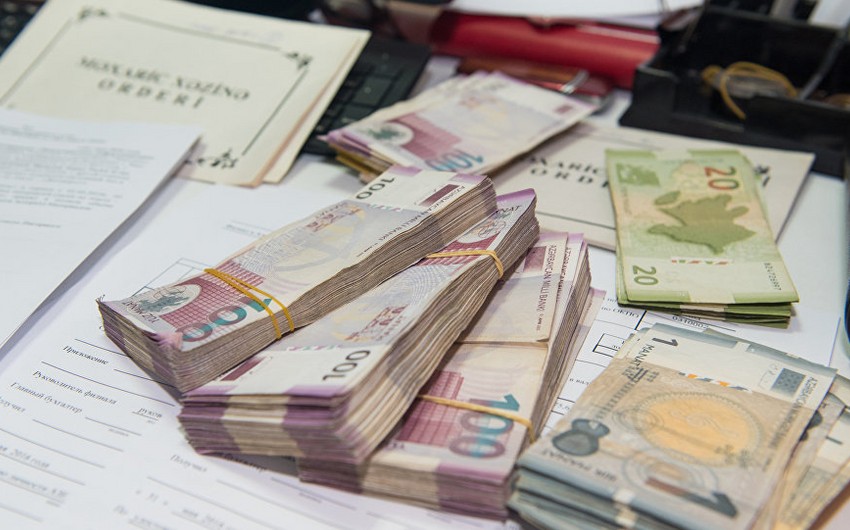 Azərbaycanda gömrük rüsumları üzrə daxilolmalar azalıb